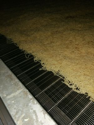 Équipement de séchage en bande continue pour la production de gélatine