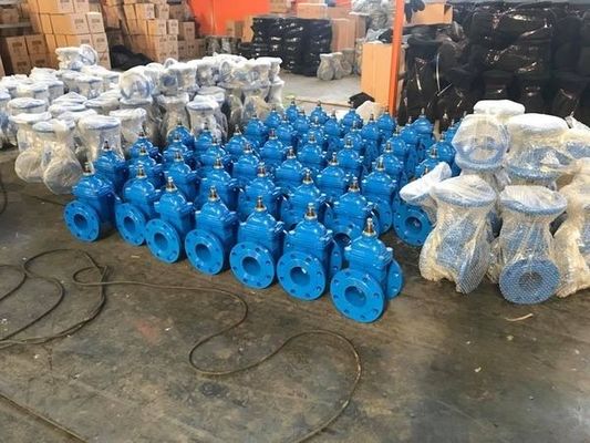 Ventilateurs de porte de la tige à extrémité de bride non montantes pour conduites à température moyenne