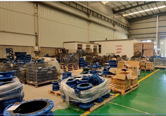 L'usine produit en masse une soupape papillon en caoutchouc en acier inoxydable pour les systèmes hydrauliques
